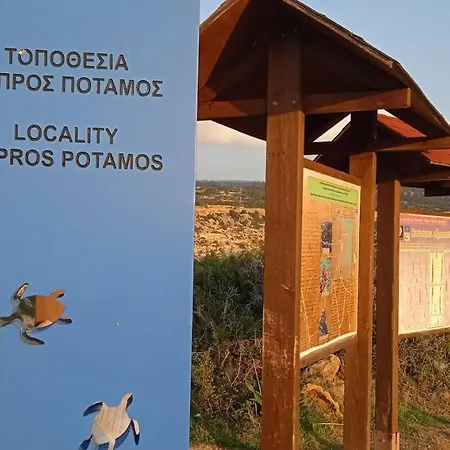 Meletis Villa *